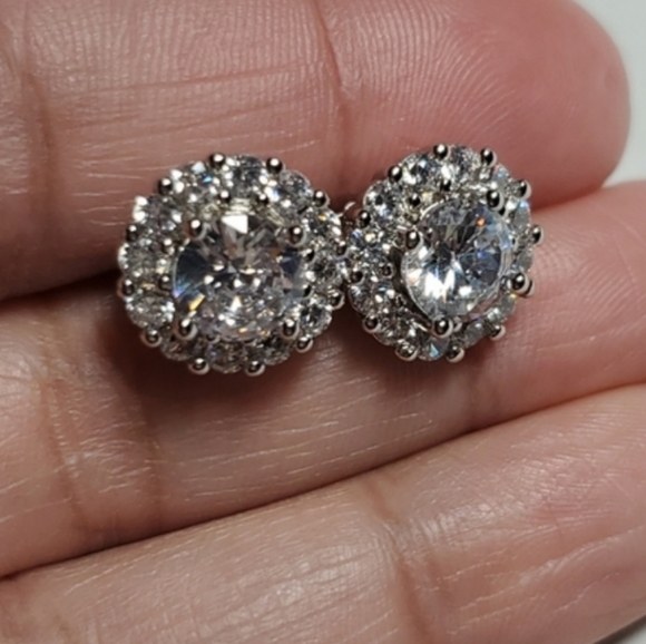 💜SOLD💜Savvy Cie Rhodium Plated CZ Halo Earrings - Picture 2 of 9